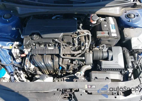 2021 Hyundai Elantra Sel z USA, uszkodzony, nr VIN 5NPLM4AG2MH051285